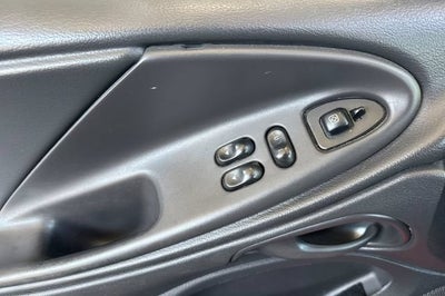 2001 Ford Mustang GT Deluxe