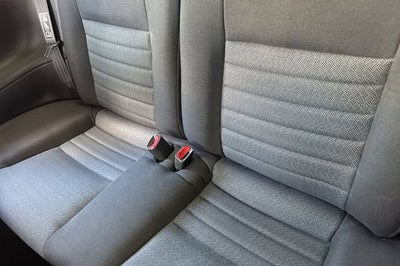2001 Ford Mustang GT Deluxe