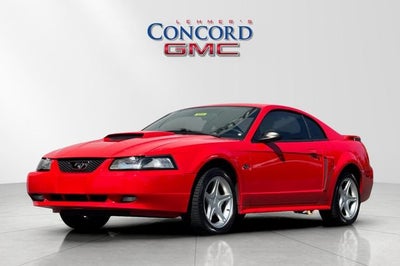 2001 Ford Mustang GT Deluxe