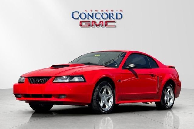 2001 Ford Mustang GT Deluxe