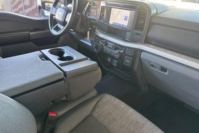 2025 Ford Super Duty F-250 SRW XL