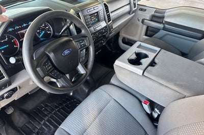 2017 Ford Super Duty F-350 SRW XLT