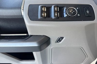 2017 Ford Super Duty F-350 SRW XLT