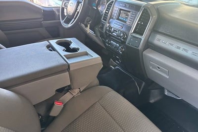 2017 Ford Super Duty F-350 SRW XLT