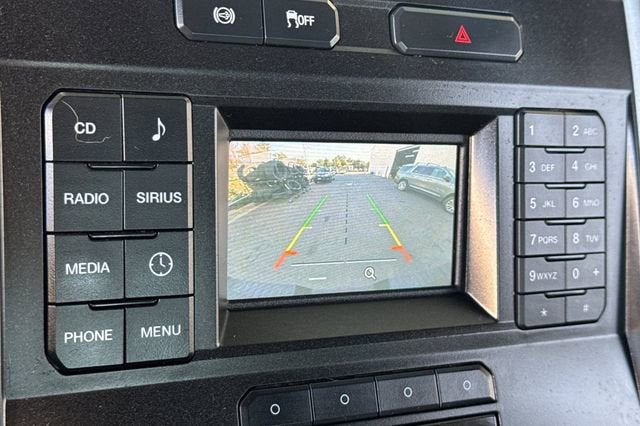 2017 Ford Super Duty F-350 SRW XLT