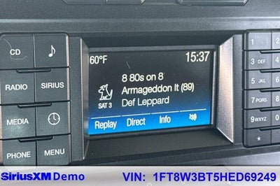 2017 Ford Super Duty F-350 SRW XLT