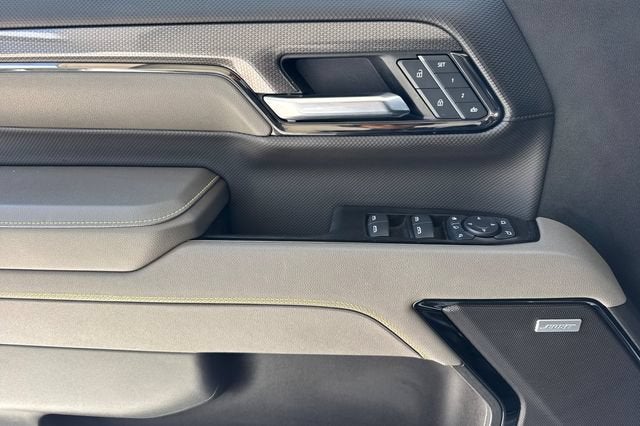 2025 Chevrolet Silverado 2500 HD ZR2