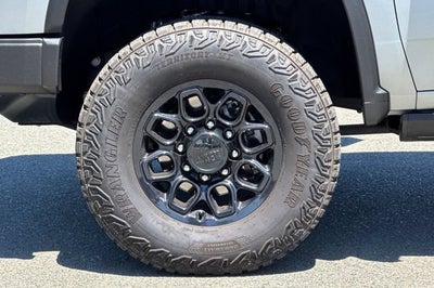 2025 Chevrolet Silverado 2500 HD ZR2