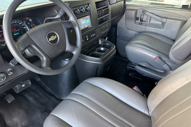 2018 Chevrolet Express Cargo 2500 NA