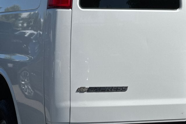 2018 Chevrolet Express Cargo 2500 NA