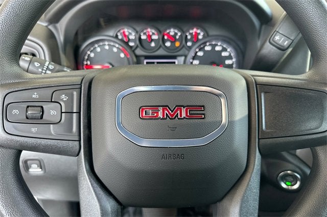 2025 GMC Sierra 2500 HD Pro