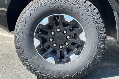 2024 GMC HUMMER EV SUV 2X