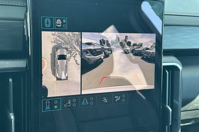 2027 GMC Acadia AT4