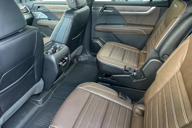 2027 GMC Acadia Denali Ultimate