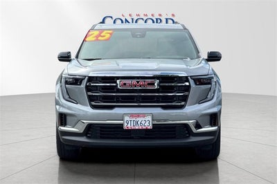 2025 GMC Acadia Elevation