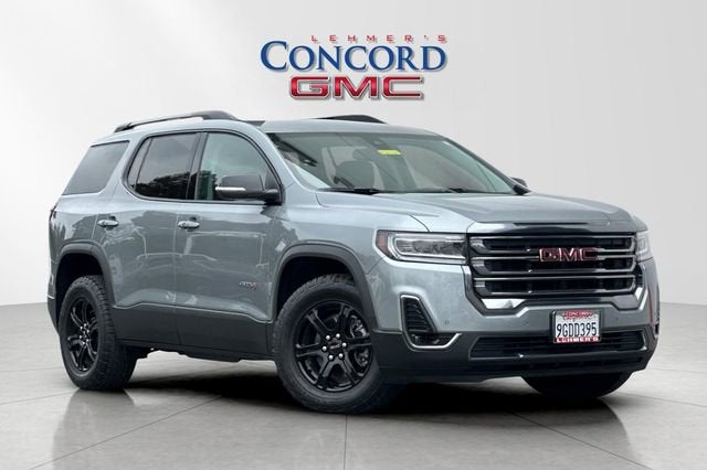 2023 GMC Acadia AT4