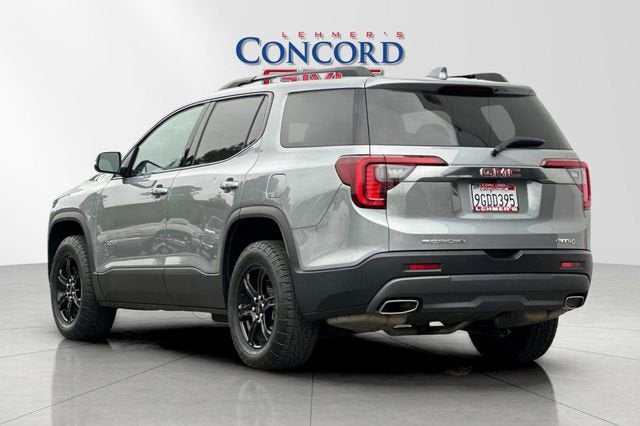 2023 GMC Acadia AT4