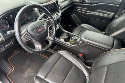2023 GMC Acadia AT4