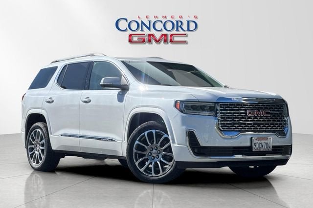 2023 GMC Acadia Denali AWD's photo