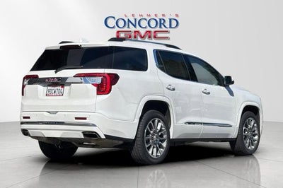 2023 GMC Acadia Denali