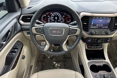 2022 GMC Acadia Denali