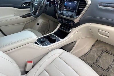 2022 GMC Acadia Denali