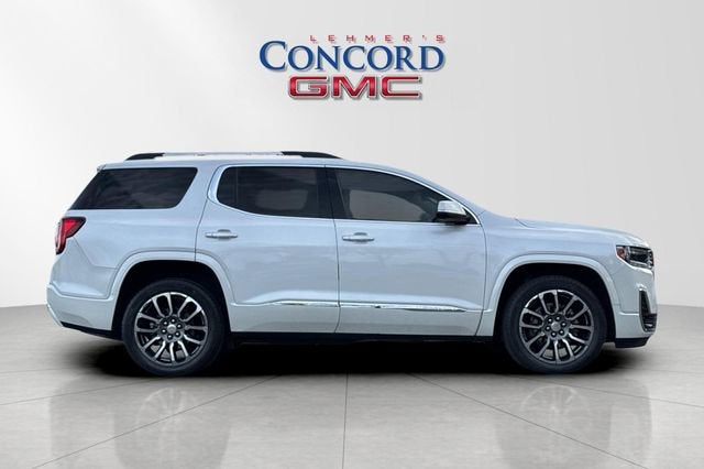 2022 GMC Acadia Denali