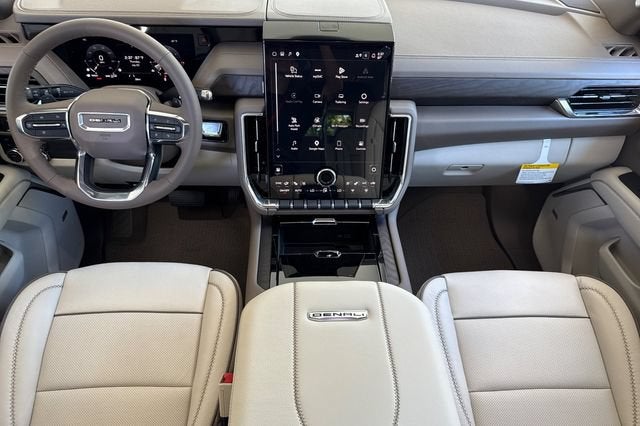 2026 GMC Yukon Denali - Photo 13