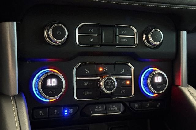2023 GMC Yukon XL SLT