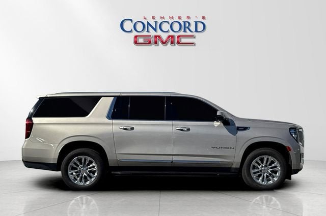 2023 GMC Yukon XL SLT