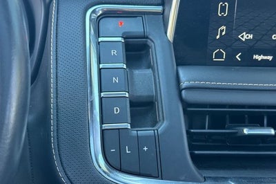 2023 GMC Yukon XL AT4