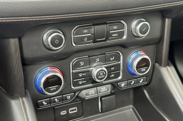2024 GMC Yukon XL AT4