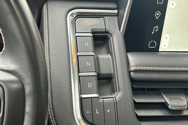 2024 GMC Yukon XL AT4