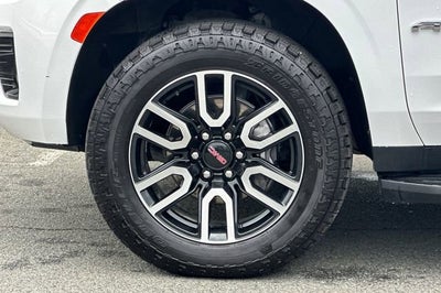 2024 GMC Yukon XL AT4