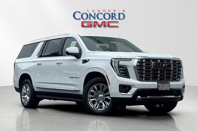 2025 GMC Yukon Denali AWD's photo