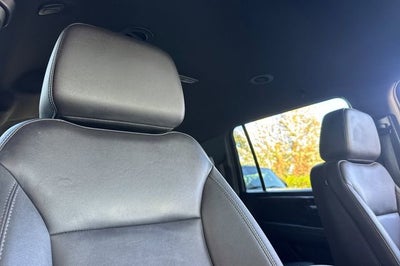 2025 Chevrolet Suburban LT