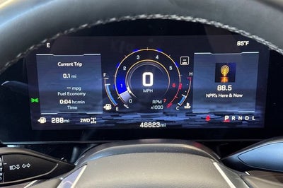 2025 Chevrolet Suburban LT