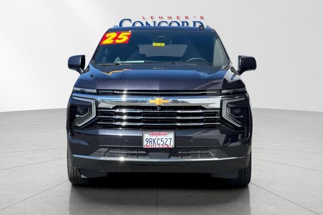 2025 Chevrolet Suburban LT