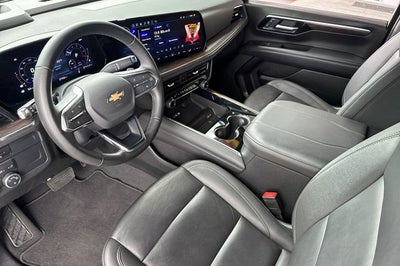 2025 Chevrolet Suburban LT