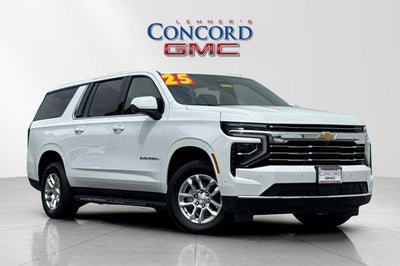 2025 Chevrolet Suburban LT
