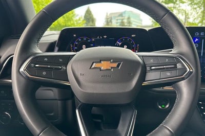2025 Chevrolet Suburban LT