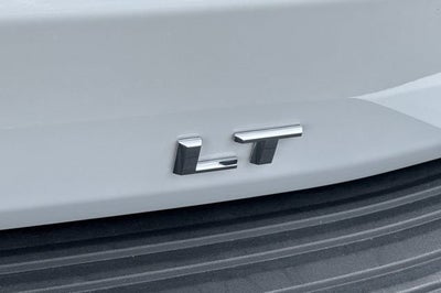 2025 Chevrolet Suburban LT
