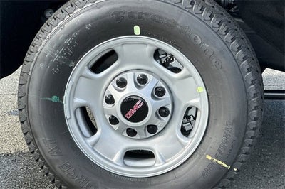 2025 GMC Sierra 2500 HD Pro