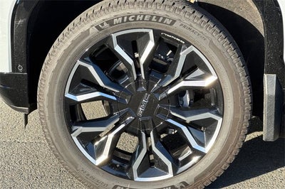 2024 GMC Sierra EV Denali Edition 1