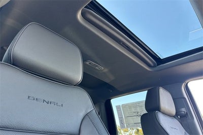 2025 GMC Sierra 2500 HD Denali