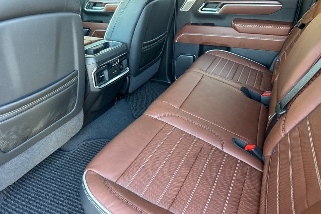 2026 GMC Sierra 2500HD Denali Ultimate - Photo 13