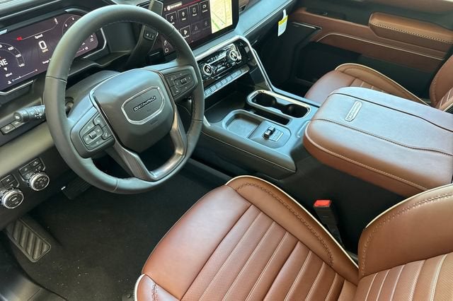 2026 GMC Sierra 3500 HD Denali Ultimate DRW