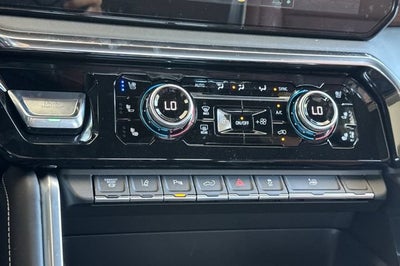 2026 GMC Sierra 3500 HD Denali Ultimate DRW