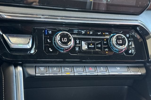 2026 GMC Sierra 3500 HD Denali Ultimate DRW