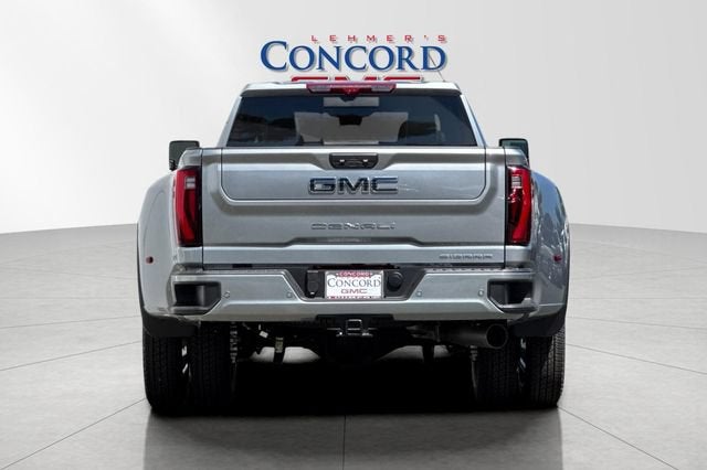 2026 GMC Sierra 3500 HD Denali Ultimate DRW